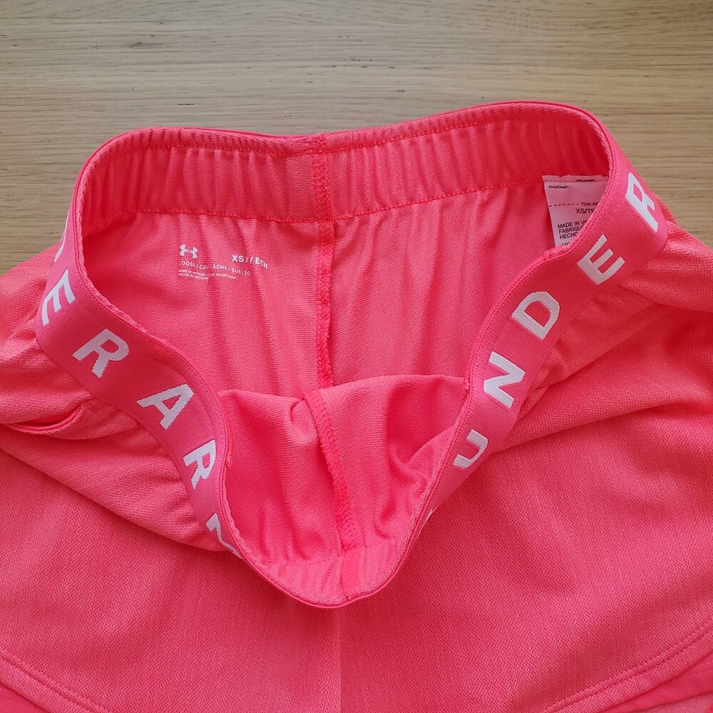 NEW Under Armour Pink Athletic Shorts - Picture 7 of 10